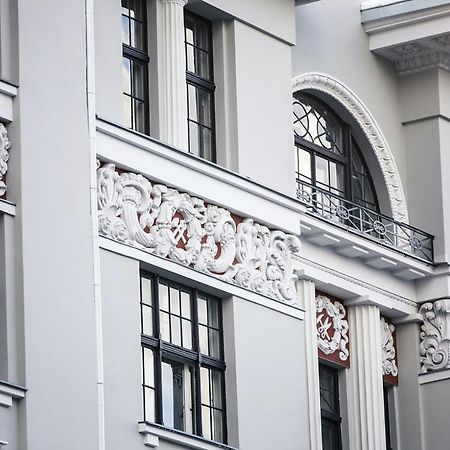 Centrally Located Apartment Overlooking Vermanes Park Riga Dış mekan fotoğraf